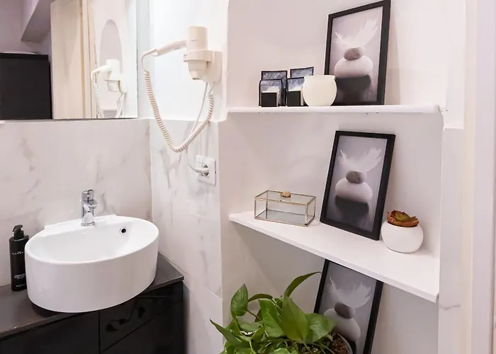 Sweet Navona Duplex